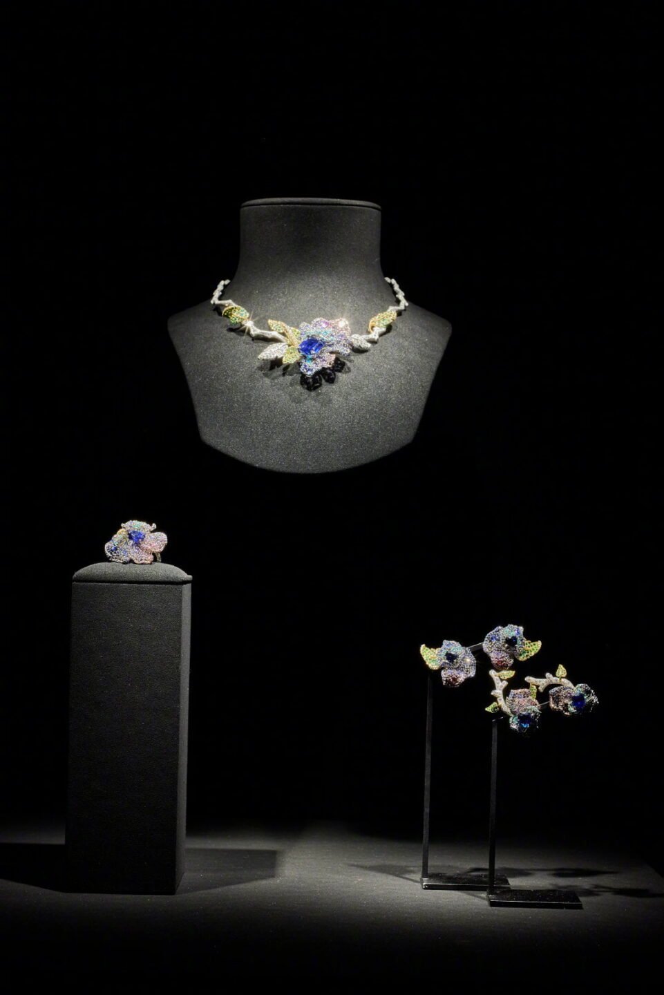Dior Chengdu High Jewelry 2021 1