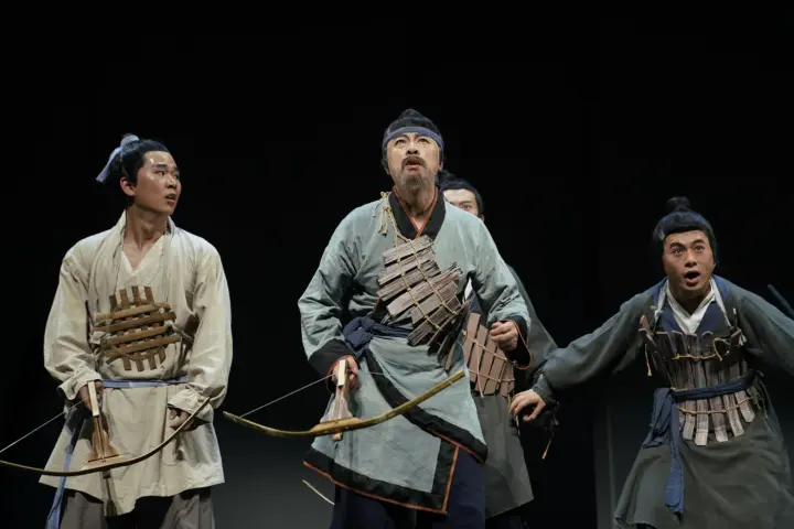 Xunqin drama on theatre stage