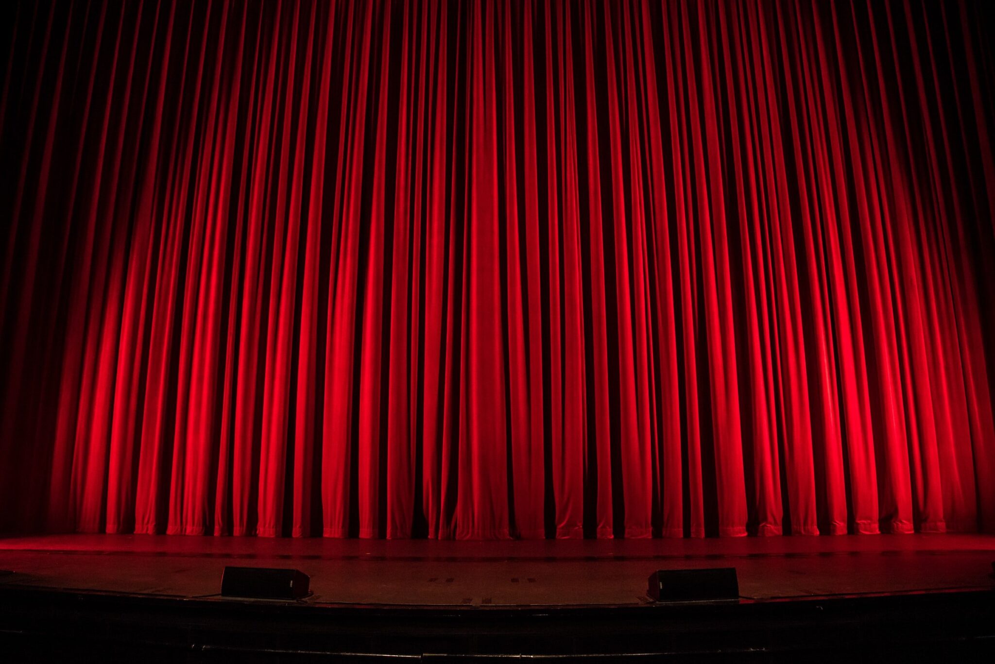 What is ellipsoidal light? – Ovation Light